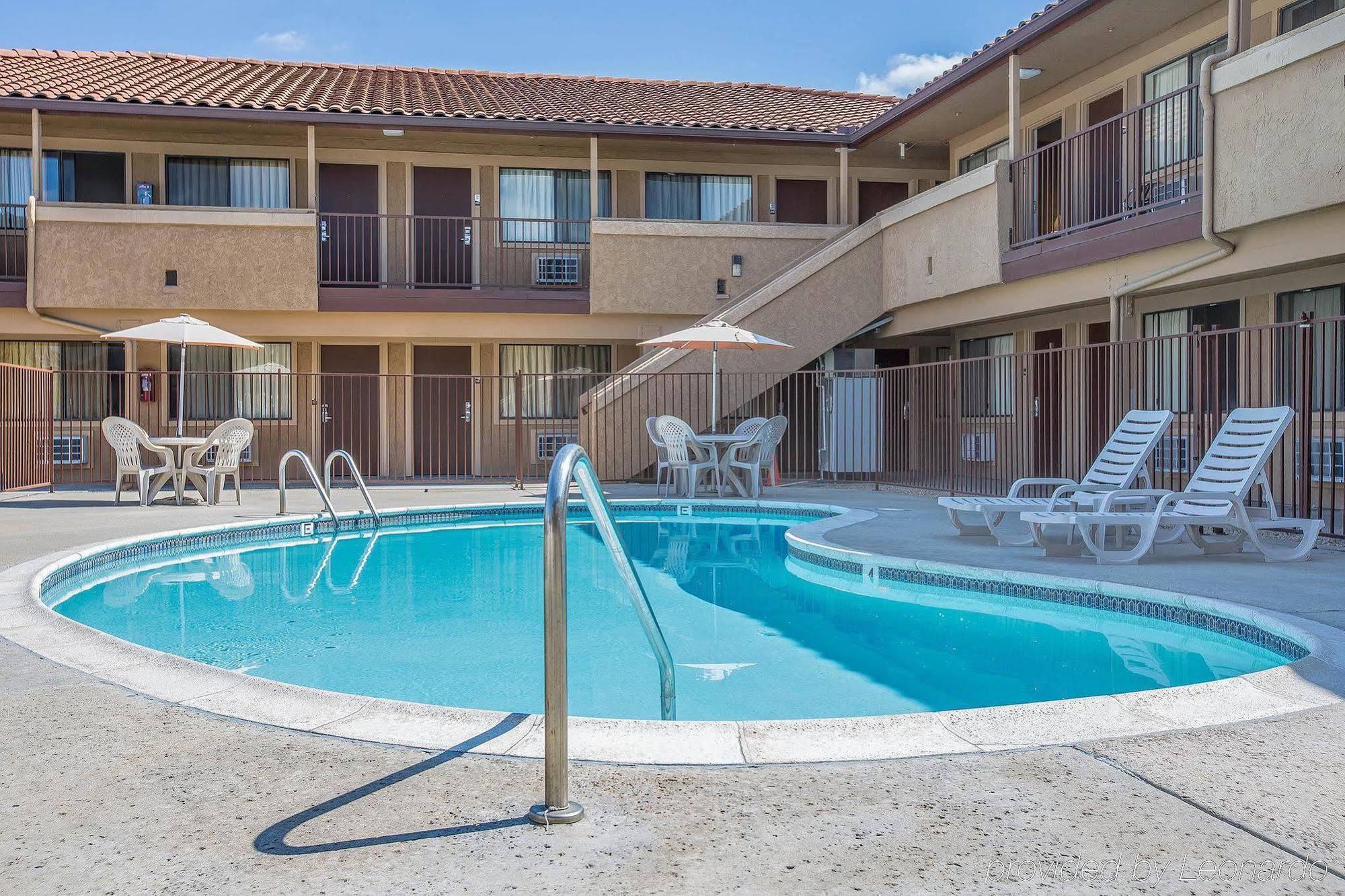 Rodeway Inn Santee San Diego East Exterior photo